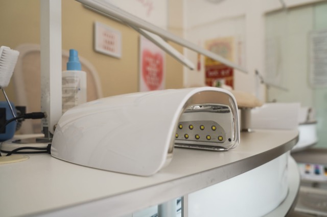 UV-Lampe am Arbeitsplatz